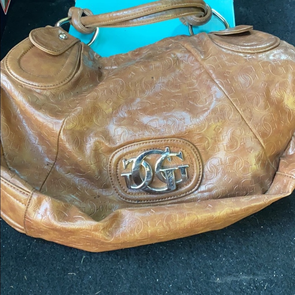 Guess medium size bag